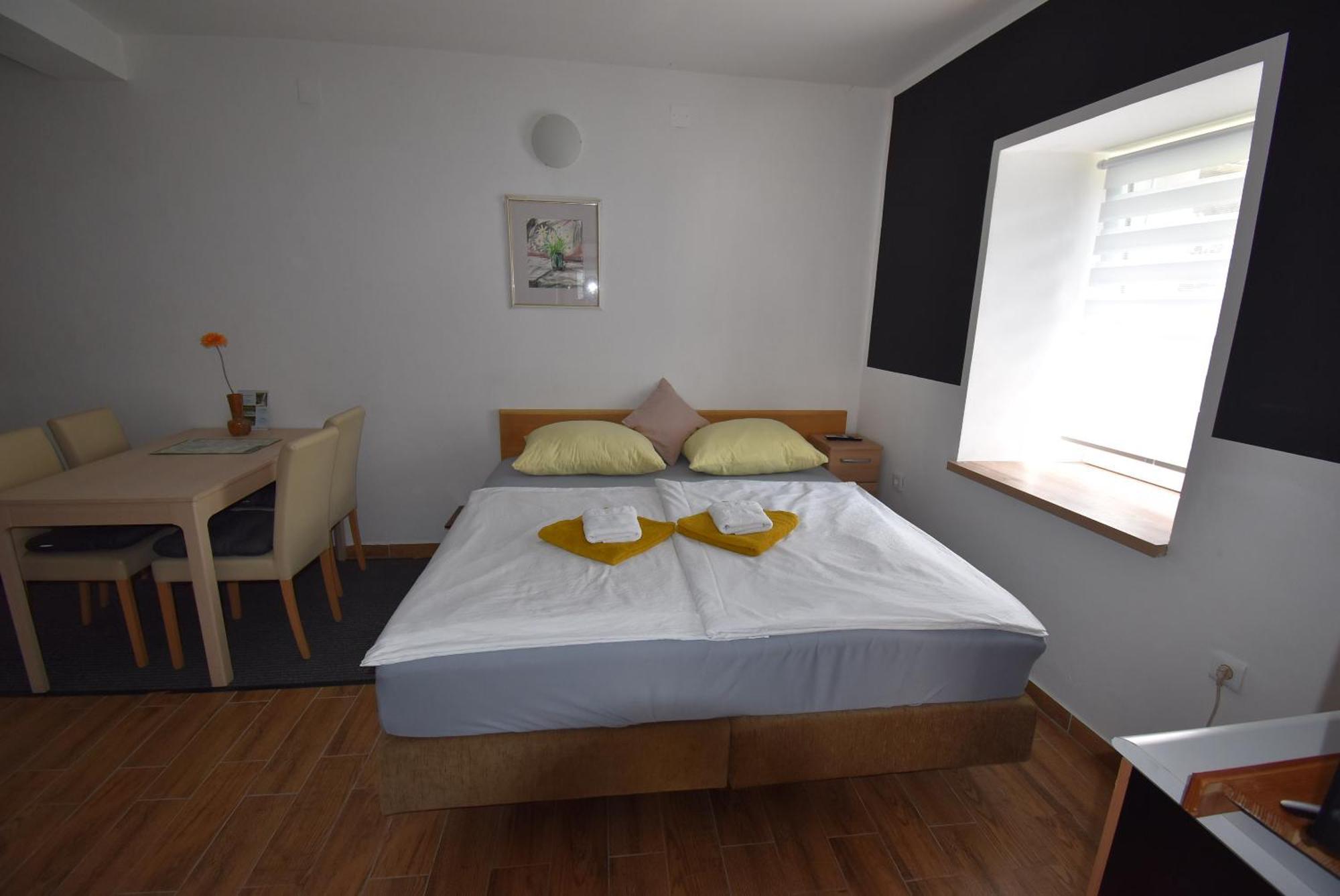 Apartments Free Alps, Massage & Wine Bovec Bagian luar foto