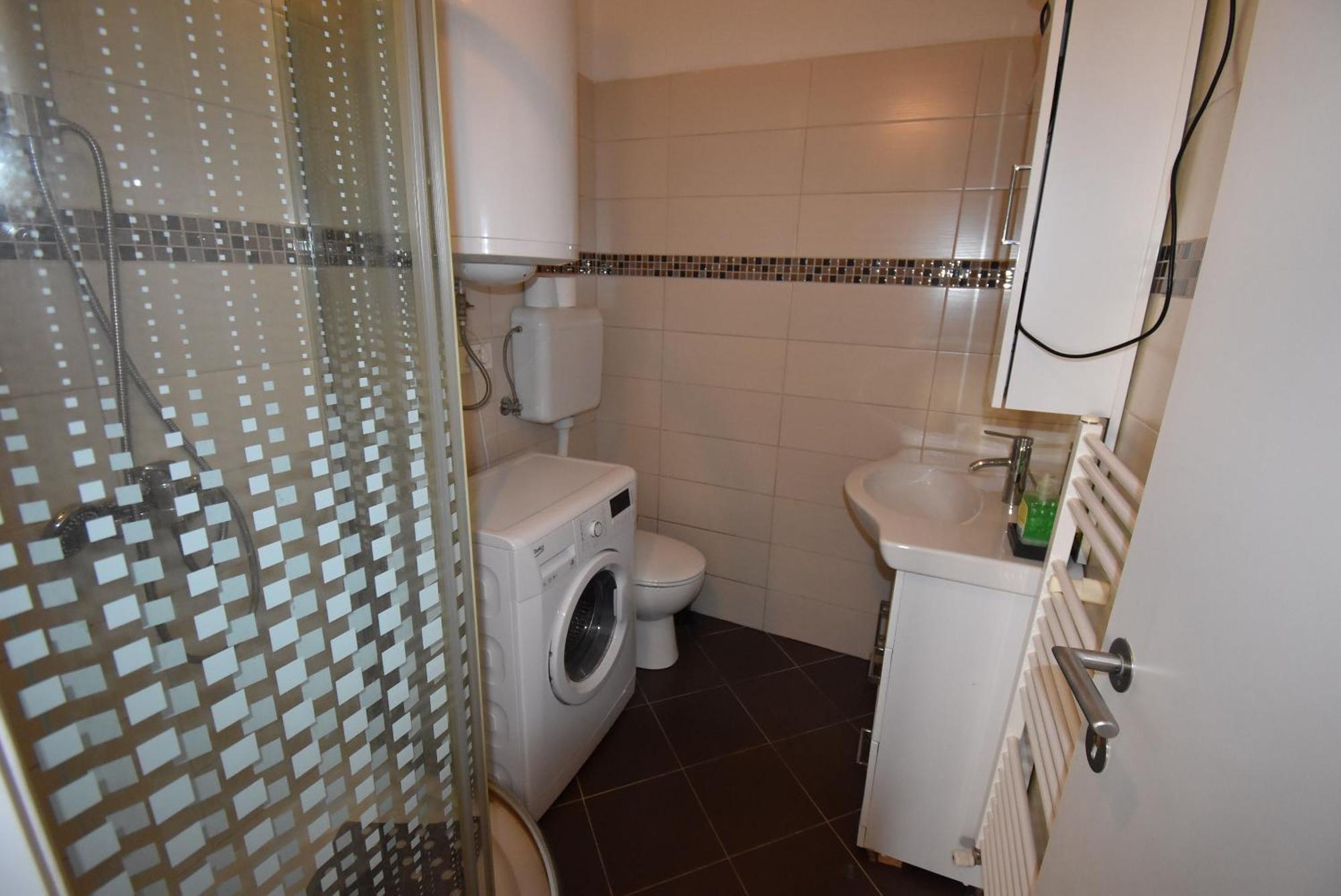 Apartments Free Alps, Massage & Wine Bovec Bagian luar foto