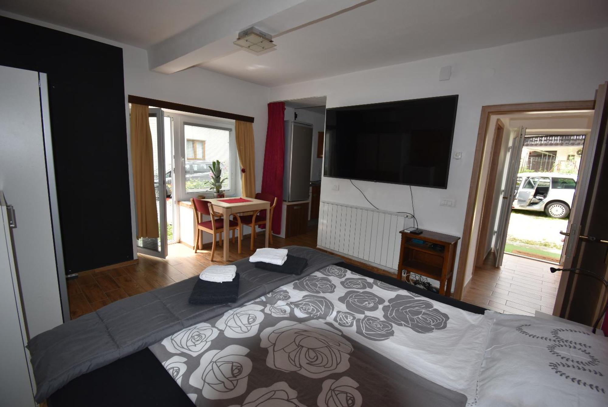 Apartments Free Alps, Massage & Wine Bovec Bagian luar foto